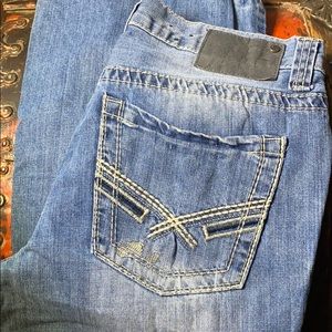 Men’s axel distressed jeans